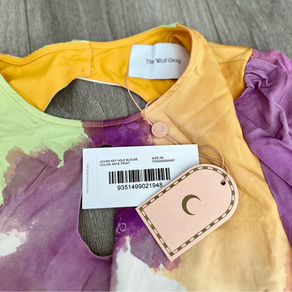 The Wolf Gang Levisa Key Hole Open Back Top NWT - Picture 13 of 15